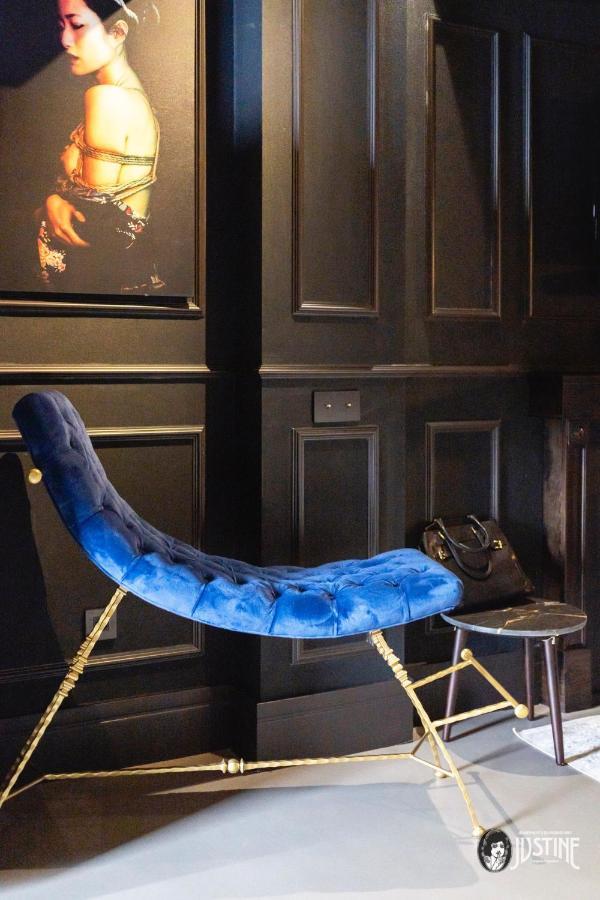 Suite Shibari By Justine Apartments Sobria Elegante Y Pecaminosa Apartamento Turistico En Madrid Rio Dış mekan fotoğraf